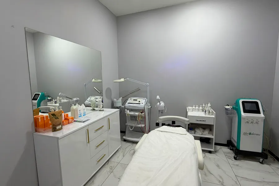 Shineport Beauty Center — Cilt Bakımı